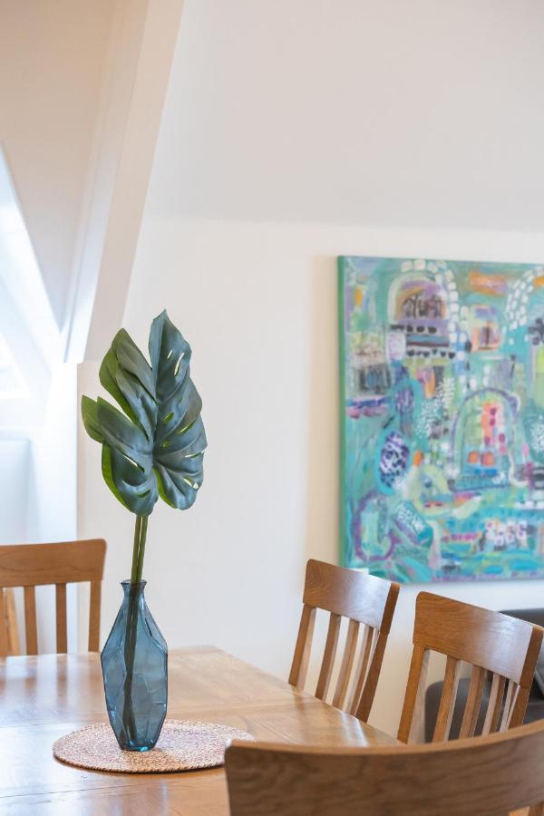 Spacious 3Br Victorian Cheltenham Loft Flat In Cotswolds - Free Parking Daire Dış mekan fotoğraf